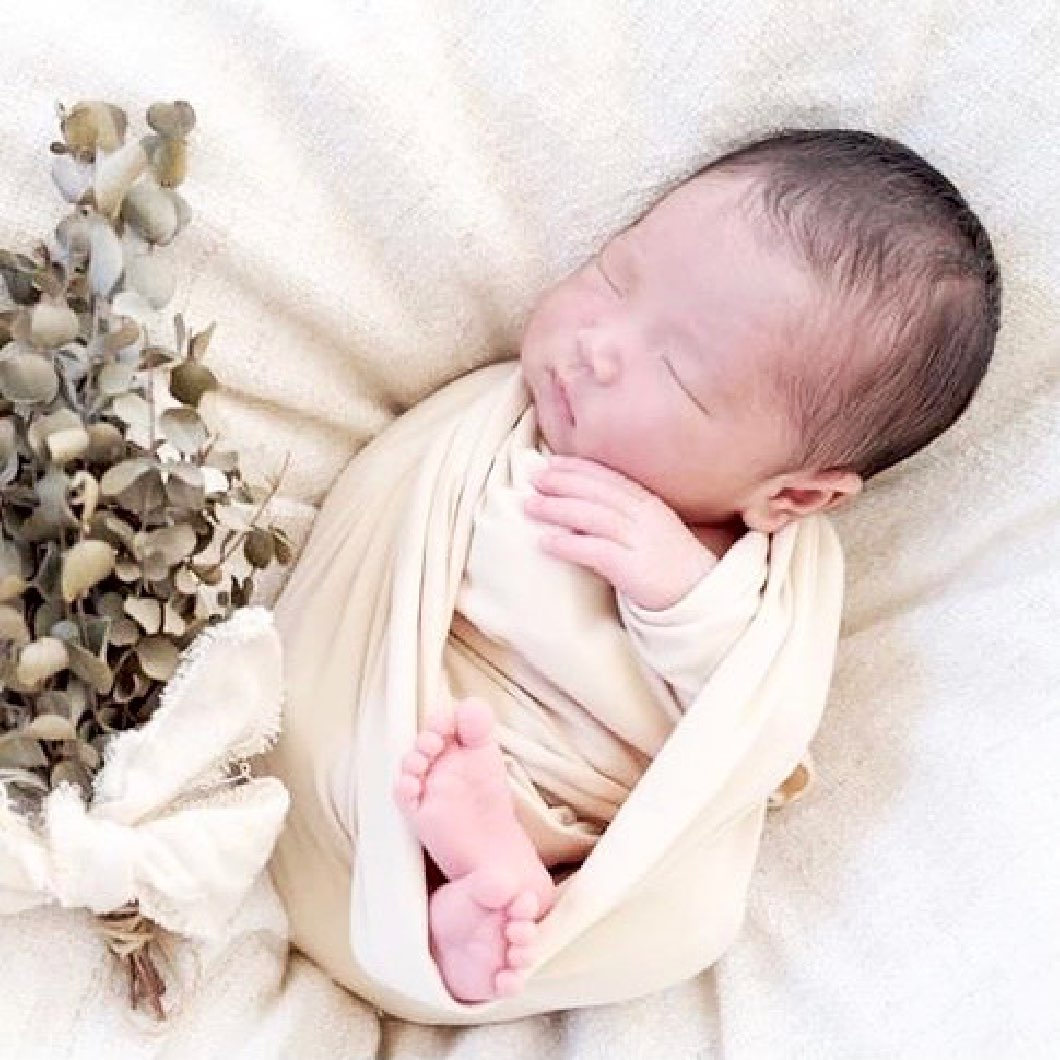 作家「彩 babylog」