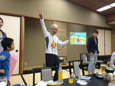 「とても喜んでくれ、写真のような笑顔でした。」 anco