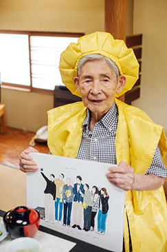 「プレゼントはるつさんに家族の絵を書いてもらおう！」 るつ