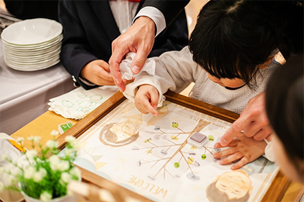「小さな子供から年配の方まで楽しそうにスタンプ」 まあこ