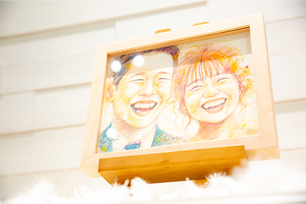 「似顔絵を見たときにとても優しい笑顔になっていました。」 さかもとさやか