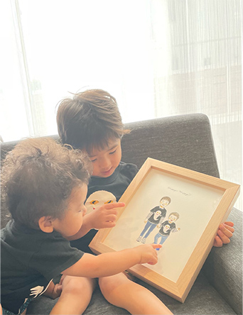 「今しかない幼い可愛さを似顔絵で残せてとても嬉しいです！」 るつ