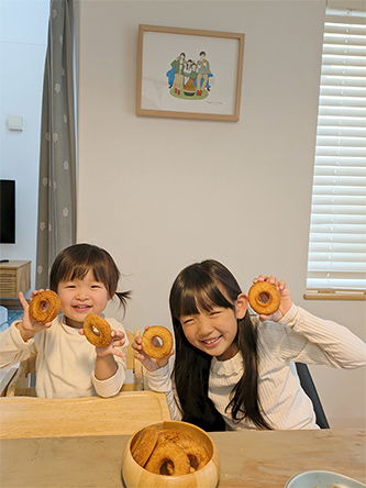 「似顔絵が手元に届いた時の感動は忘れられません。」 るつ