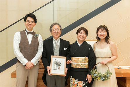 「手紙や言葉だけでは言い表すことができない気持ちを送ることができました。」 るつ